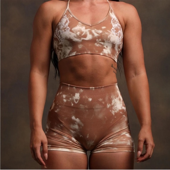 Darc Sport Pants - Wolves Everson seamless shorts